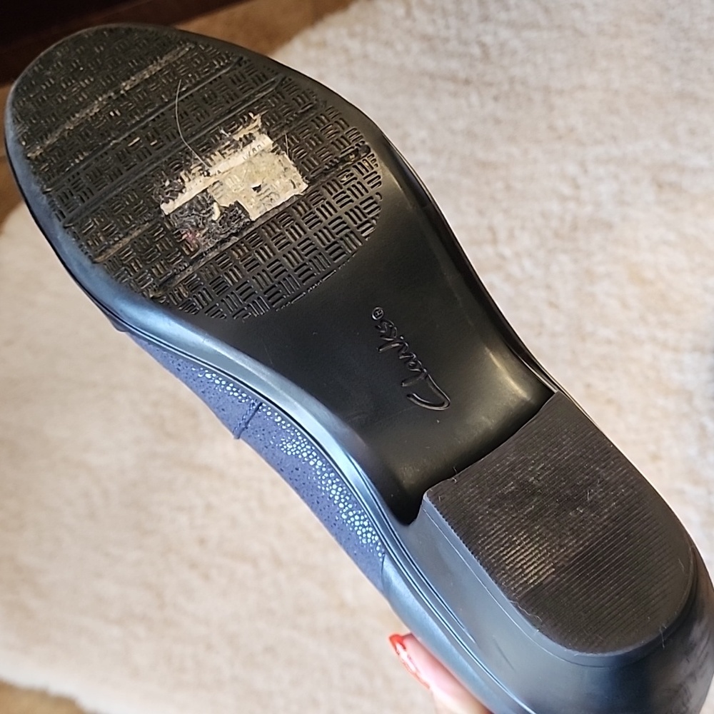 Clark Shoes - Picture 5 of 8